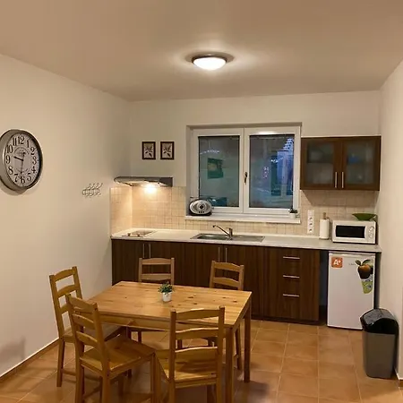 Apartman Nova Zivohost, Slapy, Slapska Prehrada. Pouze Tydenni Pobyt So -so Lejlighed Zivohost